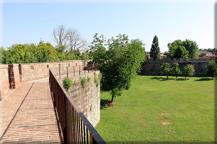 foto Camminamento delle mura di Pisa